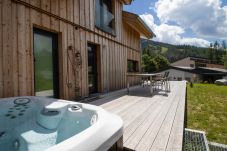 House in Hohentauern - Premium Chalet # 7 with IR-Sauna & Whirlpool