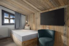 Apartment in Kaprun - Apartment with 3 bedrooms