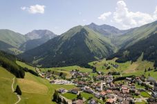 Apartment in Berwang - Apartment with 3 bedrooms for up to 8 people with sauna and hot tub