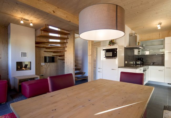 Chalet in Murau - Chalet # 21b with 3 bedrooms & IR-sauna Esstisch Küche Familienzeit Urlaub