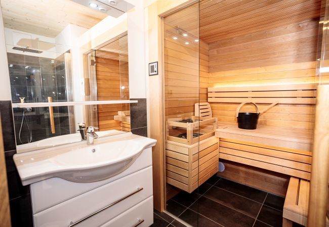 Apartment in Haus im Ennstal - Superior Apartment gallery with 2 bedrooms and sauna & whirlpool Apartment in Haus im Ennstal - Superior Apartment gallery with 2 bedrooms and sauna & whirlpool