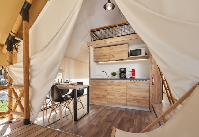 House in Kötschach-Mauthen - Luxury tent Safari for 4 people House in Kötschach-Mauthen - Luxury tent Safari for 4 people