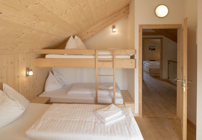 House in St. Georgen am Kreischberg - Chalet # 64a with 4 Bedrooms, sauna & whirlpool House in St. Georgen am Kreischberg - Chalet # 64a with 4 Bedrooms, sauna & whirlpool