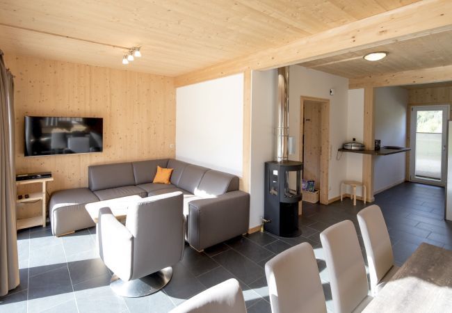 House in St. Georgen am Kreischberg - Chalet # 63b with 4 Bedrooms, sauna & Whirlpool House in St. Georgen am Kreischberg - Chalet # 63b with 4 Bedrooms, sauna & Whirlpool