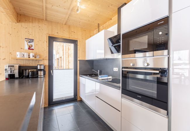 House in St. Georgen am Kreischberg - Chalet # 24a mit 4 Schlafzimmer, Sauna & Whirlpool House in St. Georgen am Kreischberg - Chalet # 24a mit 4 Schlafzimmer, Sauna & Whirlpool