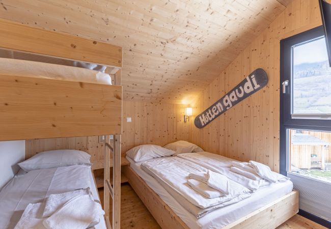 House in St. Georgen am Kreischberg - Chalet # 24a mit 4 Schlafzimmer, Sauna & Whirlpool House in St. Georgen am Kreischberg - Chalet # 24a mit 4 Schlafzimmer, Sauna & Whirlpool