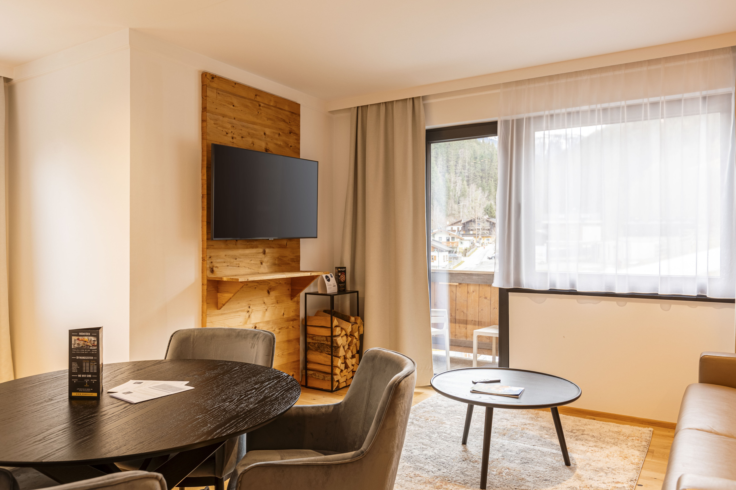  in Saalbach - Suite with 1 Bedroom & Wellness Area 