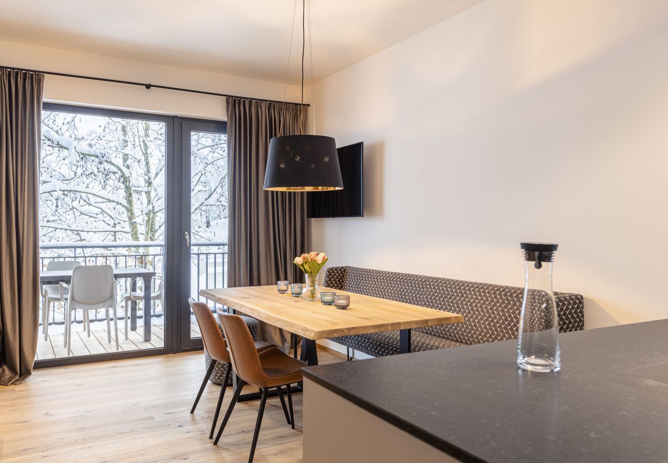 Apartment in St. Martin am Tennengebirge - Apartment & Infinity Pool