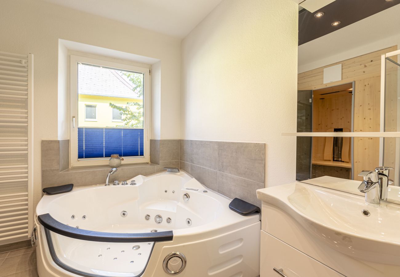Apartment in Eisenerz - Superior Apartment with IR sauna & whirlpool tub II Apartment in Eisenerz - Superior Apartment with IR sauna & whirlpool tub II