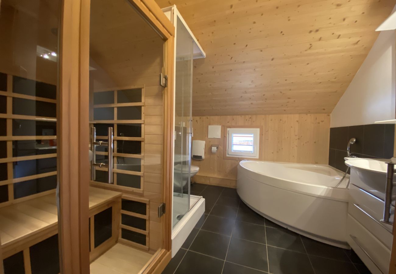 House in Hohentauern - Superior Chalet # 31 with IR-Sauna & Whirlpool bath House in Hohentauern - Superior Chalet # 31 with IR-Sauna & Whirlpool bath