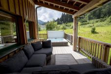 Huis in St. Georgen am Kreischberg - Premium Chalet # 17 met sauna & whirlpool 