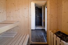 Huis in St. Georgen am Kreischberg - Superior Chalet # 61 met sauna en whirlpool