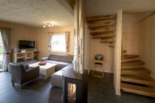 Huis in St. Georgen am Kreischberg - Superior Chalet # 33 met sauna & whirlpool