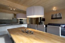 Huis in St. Georgen am Kreischberg - Chalet # 25b with 4 Bedrooms, IR sauna & whirlpool