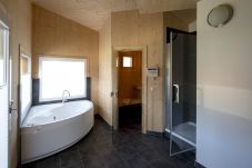 Huis in St. Georgen am Kreischberg - Chalet # 22 met 4 SK, sauna & whirlpool