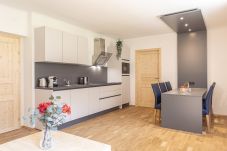Appartement in Eisenerz - Superior Apartment with IR sauna & whirlpool tub II
