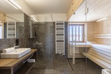 Huis in Hermagor - Superior lodge met 2 slaapkamers en sauna
