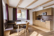 Huis in Hermagor - Superior chalet met 4 slaapkamers en sauna