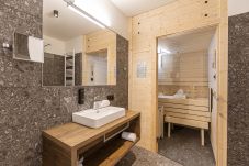 Huis in Hermagor - Superior lodge met 2 slaapkamers en sauna