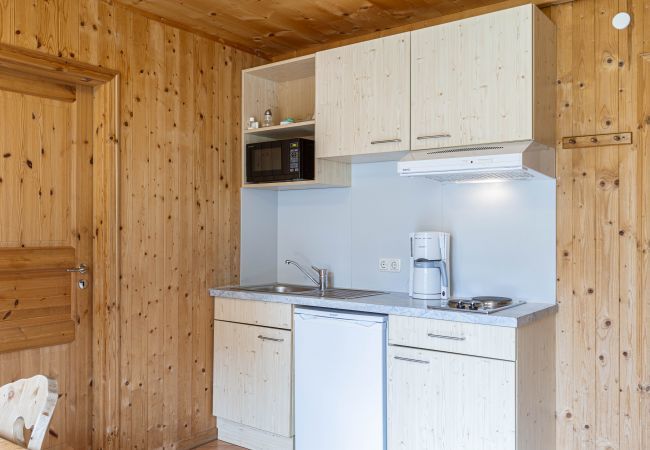 Chalet in St. Georgen am Kreischberg - Vakantiehuis voor tot 4 pers. met galerij Chalet in St. Georgen am Kreischberg - Vakantiehuis voor tot 4 pers. met galerij