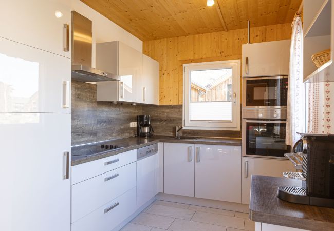 Huis in St. Georgen am Kreischberg - Superior Chalet # 8 met IR-sauna & whirlpool Huis in St. Georgen am Kreischberg - Superior Chalet # 8 met IR-sauna & whirlpool