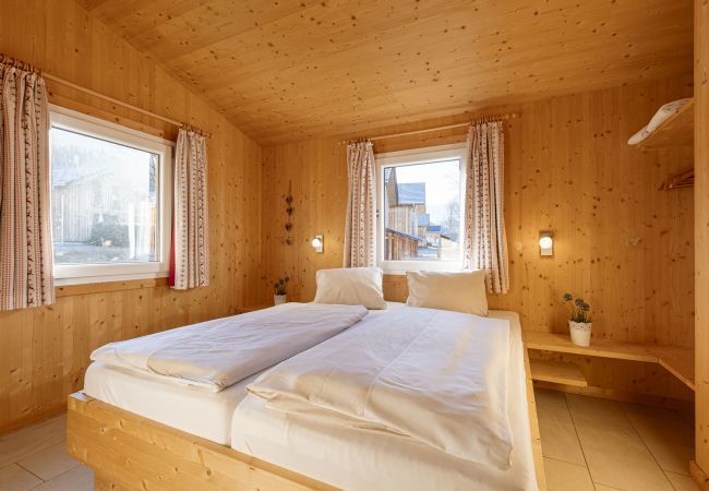 Huis in St. Georgen am Kreischberg - Superior Chalet # 8 met IR-sauna & whirlpool Huis in St. Georgen am Kreischberg - Superior Chalet # 8 met IR-sauna & whirlpool