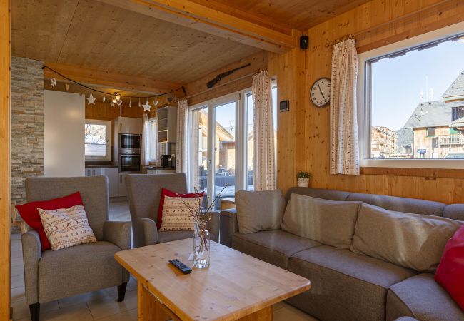 Huis in St. Georgen am Kreischberg - Superior Chalet # 8 met IR-sauna & whirlpool Huis in St. Georgen am Kreischberg - Superior Chalet # 8 met IR-sauna & whirlpool