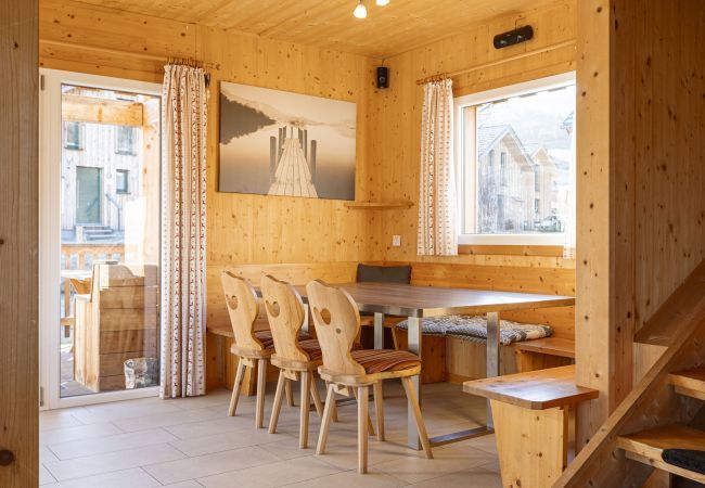Huis in St. Georgen am Kreischberg - Superior Chalet # 8 met IR-sauna & whirlpool Huis in St. Georgen am Kreischberg - Superior Chalet # 8 met IR-sauna & whirlpool