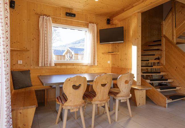 Huis in St. Georgen am Kreischberg - Superior Chalet # 8 met IR-sauna & whirlpool Huis in St. Georgen am Kreischberg - Superior Chalet # 8 met IR-sauna & whirlpool