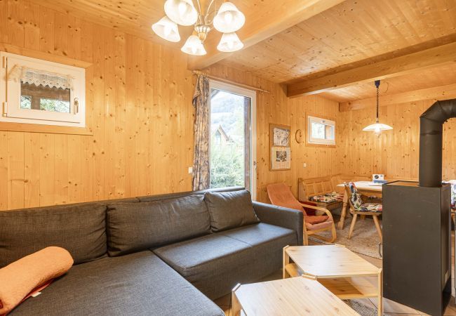 Chalet in St. Georgen ob Murau - Vakantiehuis # 16 met 2 slaapkamers voor 6 pers. Chalet in St. Georgen ob Murau - Vakantiehuis # 16 met 2 slaapkamers voor 6 pers.