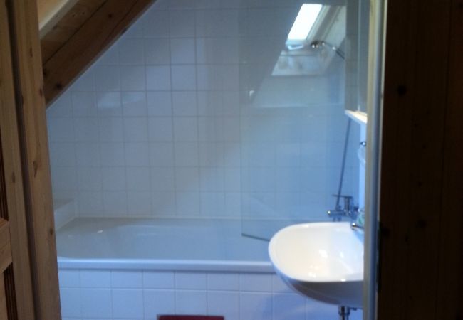 Chalet in St. Georgen am Kreischberg - Vakantiehuis # 46 met 2 slaapkamers voor 6 pers. Chalet in St. Georgen am Kreischberg - Vakantiehuis # 46 met 2 slaapkamers voor 6 pers.