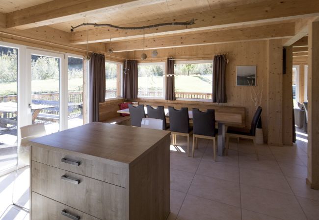 Huis in St. Georgen am Kreischberg - Premium Chalet # 17 met sauna & whirlpool  Huis in St. Georgen am Kreischberg - Premium Chalet # 17 met sauna & whirlpool