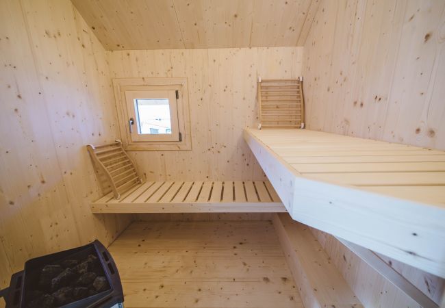 Huis in St. Georgen am Kreischberg - Premium Chalet # 17 met sauna & whirlpool  Huis in St. Georgen am Kreischberg - Premium Chalet # 17 met sauna & whirlpool