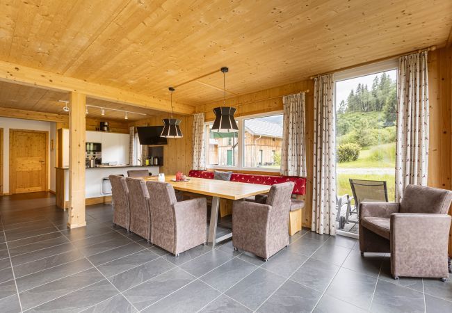 Huis in St. Georgen am Kreischberg - Premium Chalet # 26 met IR-sauna & whirlpool Huis in St. Georgen am Kreischberg - Premium Chalet # 26 met IR-sauna & whirlpool
