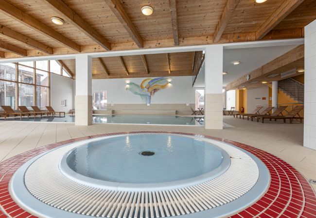 Chalet in St. Georgen am Kreischberg - Vakantiehuis voor tot 3 pers. met galerij Chalet in St. Georgen am Kreischberg - Vakantiehuis voor tot 3 pers. met galerij