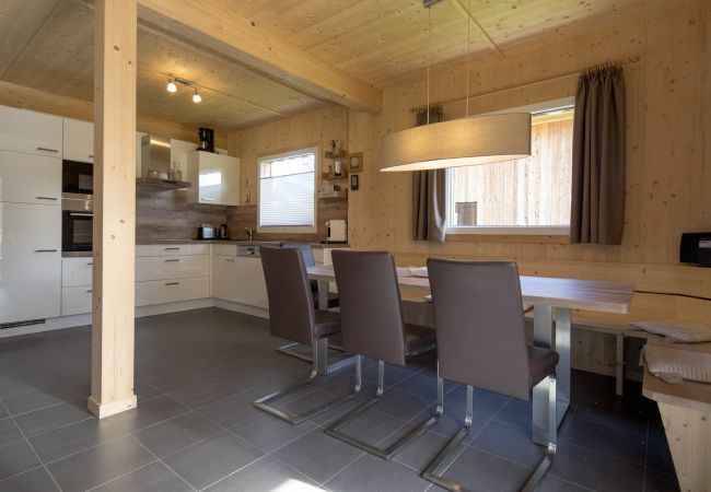 Huis in St. Georgen am Kreischberg - Chalet # 40b met 4 slaapkamers & IR-sauna Huis in St. Georgen am Kreischberg - Chalet # 40b met 4 slaapkamers & IR-sauna