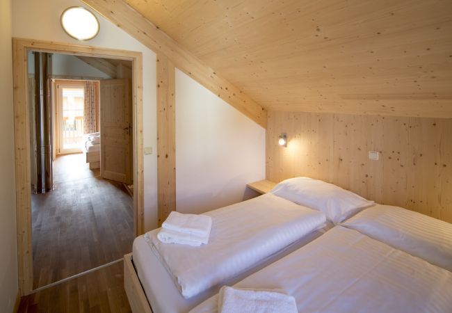 Huis in St. Georgen am Kreischberg - Chalet # 40b met 4 slaapkamers & IR-sauna Huis in St. Georgen am Kreischberg - Chalet # 40b met 4 slaapkamers & IR-sauna