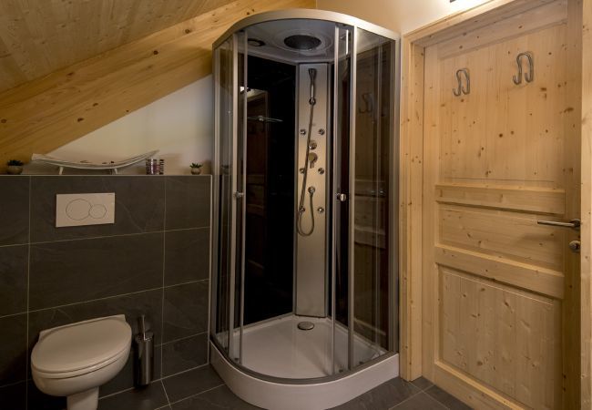 Huis in St. Georgen am Kreischberg - Chalet # 2b with 4 Bedrooms, IR sauna & whirlpool Huis in St. Georgen am Kreischberg - Chalet # 2b with 4 Bedrooms, IR sauna & whirlpool