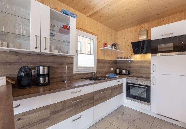 Huis in St. Georgen am Kreischberg - Chalet # 45a mit 3 Schlafzimmer, Sauna & Whirlpool Huis in St. Georgen am Kreischberg - Chalet # 45a mit 3 Schlafzimmer, Sauna & Whirlpool