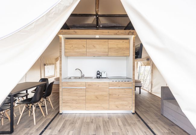 Chalet in Kötschach-Mauthen - Luxe tent Safari voor 4 personen Chalet in Kötschach-Mauthen - Luxe tent Safari voor 4 personen