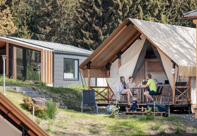Chalet in Kötschach-Mauthen - Luxe tent Safari voor 4 personen Chalet in Kötschach-Mauthen - Luxe tent Safari voor 4 personen