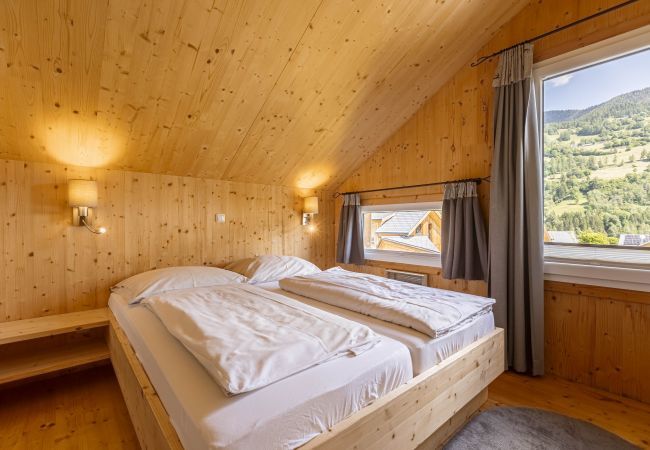 Huis in St. Georgen am Kreischberg - Chalet # 32a mit 3 Schlafzimmer, Sauna & Whirlpool Huis in St. Georgen am Kreischberg - Chalet # 32a mit 3 Schlafzimmer, Sauna & Whirlpool