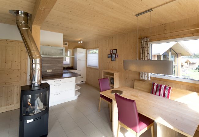 Huis in St. Georgen am Kreischberg - Chalet # 20 with 3 Bedrooms, IR sauna & Whirlpool Huis in St. Georgen am Kreischberg - Chalet # 20 with 3 Bedrooms, IR sauna & Whirlpool