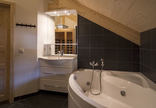 Huis in St. Georgen am Kreischberg - Chalet # 47b met 4 slaapkamers & IR-sauna Huis in St. Georgen am Kreischberg - Chalet # 47b met 4 slaapkamers & IR-sauna