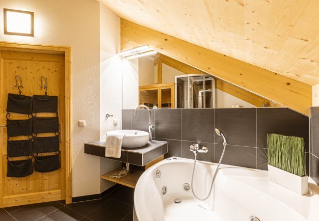 Huis in St. Georgen am Kreischberg - Chalet # 62a with 4 Bedrooms, IR sauna & whirlpool Huis in St. Georgen am Kreischberg - Chalet # 62a with 4 Bedrooms, IR sauna & whirlpool
