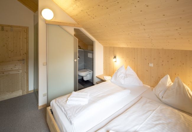 Huis in St. Georgen am Kreischberg - Chalet # 16 with 4 Bdrooms, sauna & whirlpool Huis in St. Georgen am Kreischberg - Chalet # 16 with 4 Bdrooms, sauna & whirlpool