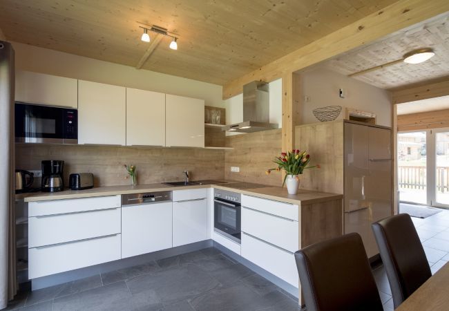 Huis in St. Georgen am Kreischberg - Chalet # 6a with 4 Bedrooms, IR sauna & whirlpool Huis in St. Georgen am Kreischberg - Chalet # 6a with 4 Bedrooms, IR sauna & whirlpool