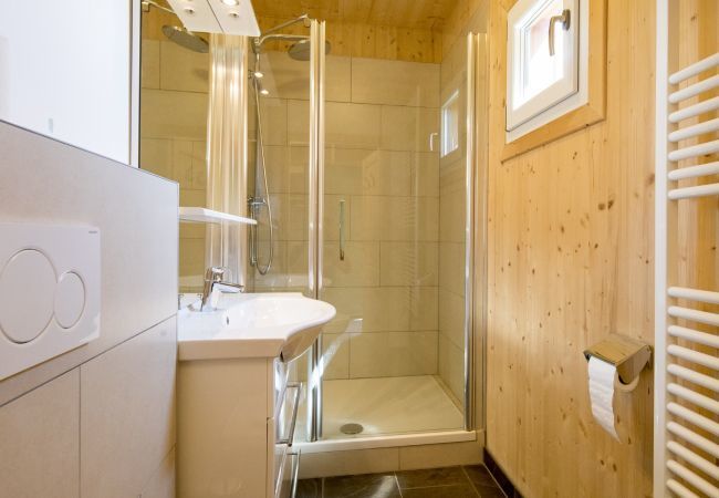 Huis in St. Georgen am Kreischberg - Chalet # 6a with 4 Bedrooms, IR sauna & whirlpool Huis in St. Georgen am Kreischberg - Chalet # 6a with 4 Bedrooms, IR sauna & whirlpool