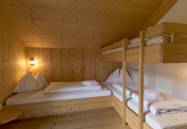 Huis in St. Georgen am Kreischberg - Chalet # 6a with 4 Bedrooms, IR sauna & whirlpool Huis in St. Georgen am Kreischberg - Chalet # 6a with 4 Bedrooms, IR sauna & whirlpool