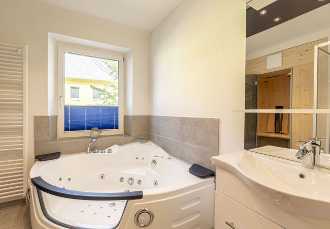 Appartement in Eisenerz - Superior Apartment with IR sauna & whirlpool tub III Appartement in Eisenerz - Superior Apartment with IR sauna & whirlpool tub III